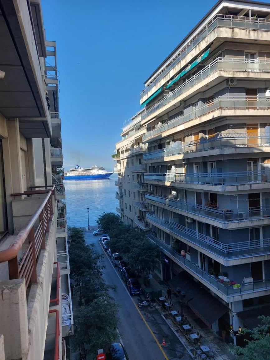 Fabulous Sea View Apartment Thessaloniki Exterior photo